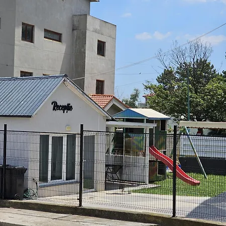 בית הארחה Casa Raul 3*